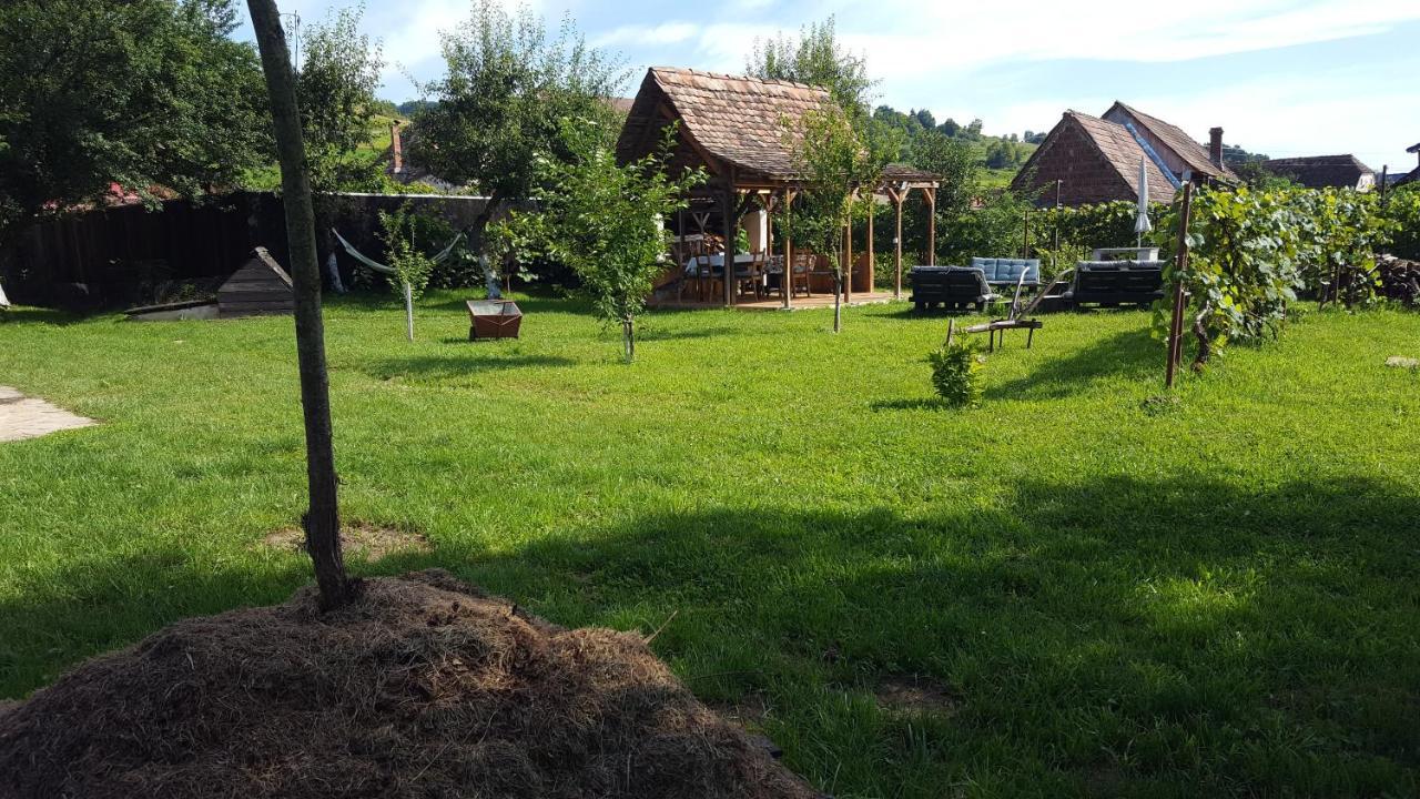 Valchid Guest House Exterior photo